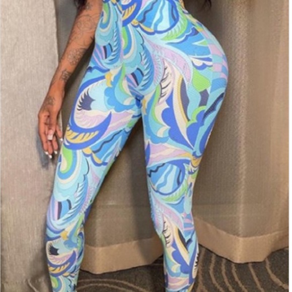 FINE CHINA! - Picture 8 of 8